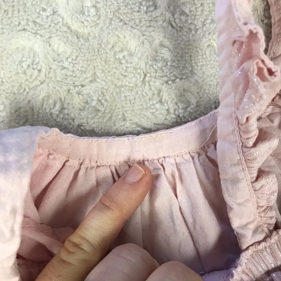 Baby Gap Pink Summer Romper Silver Stripes Size 12-18 Months - Picture 4 of 6